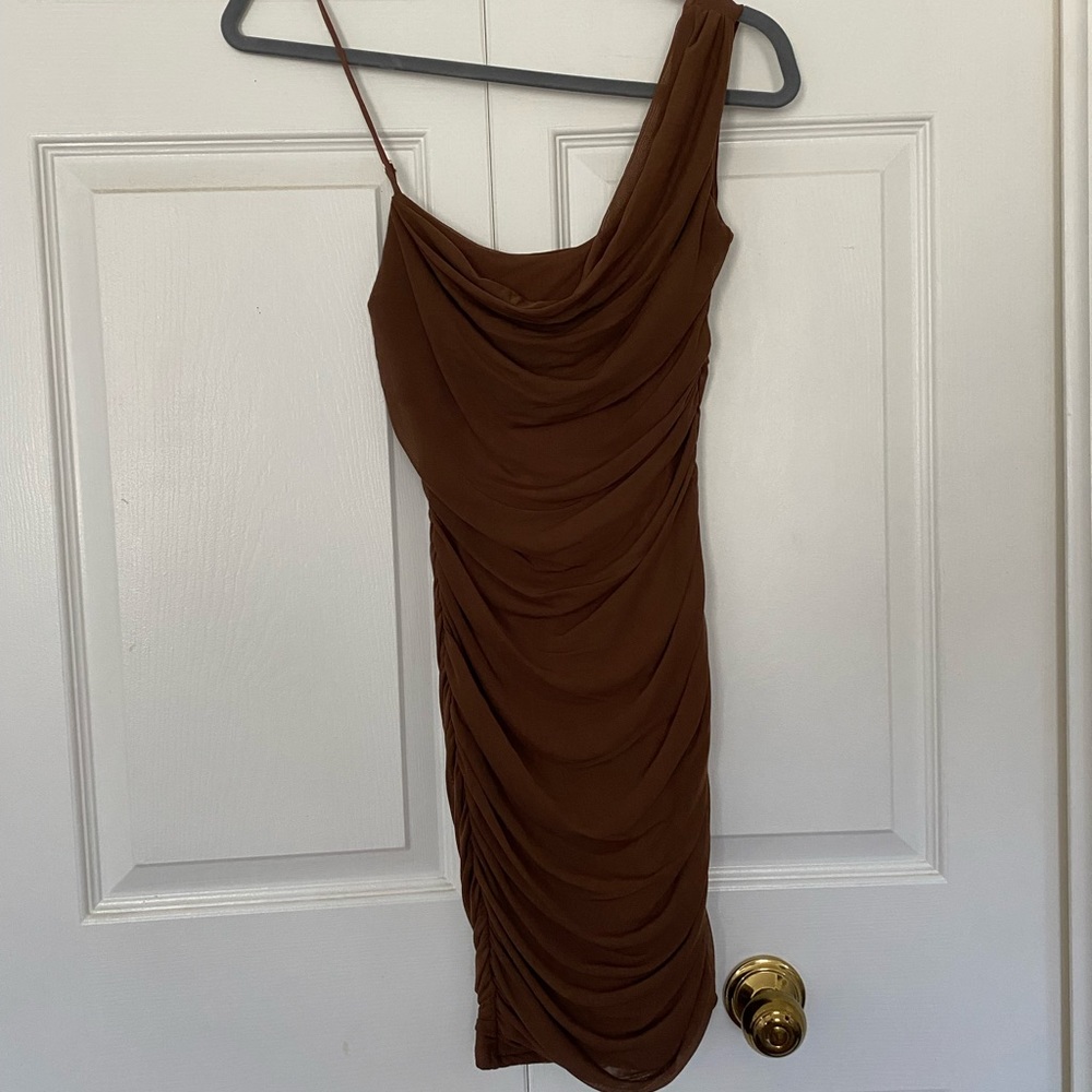 Brown dress